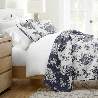 Vintage Floral Reversible Quilted Coverlet Set — 3-Piece Distressed Bouquet Bedding with 2 Pillow Shams